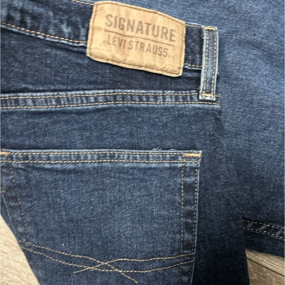 Levi Strauss Signature Jeans Mens Size 34x30 Blue Denim Relaxed Bootcut Blue Exc - Picture 3 of 4